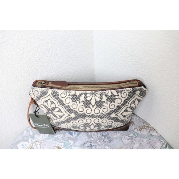 NEW Myra Bag VINTAGE Canvas Wristlet Pouch Makeup - Picture 3 of 10